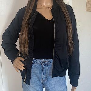 Old Navy bomber jacket❤️